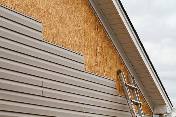 24/7 Emergency Siding Repair experts in Hickory, NC